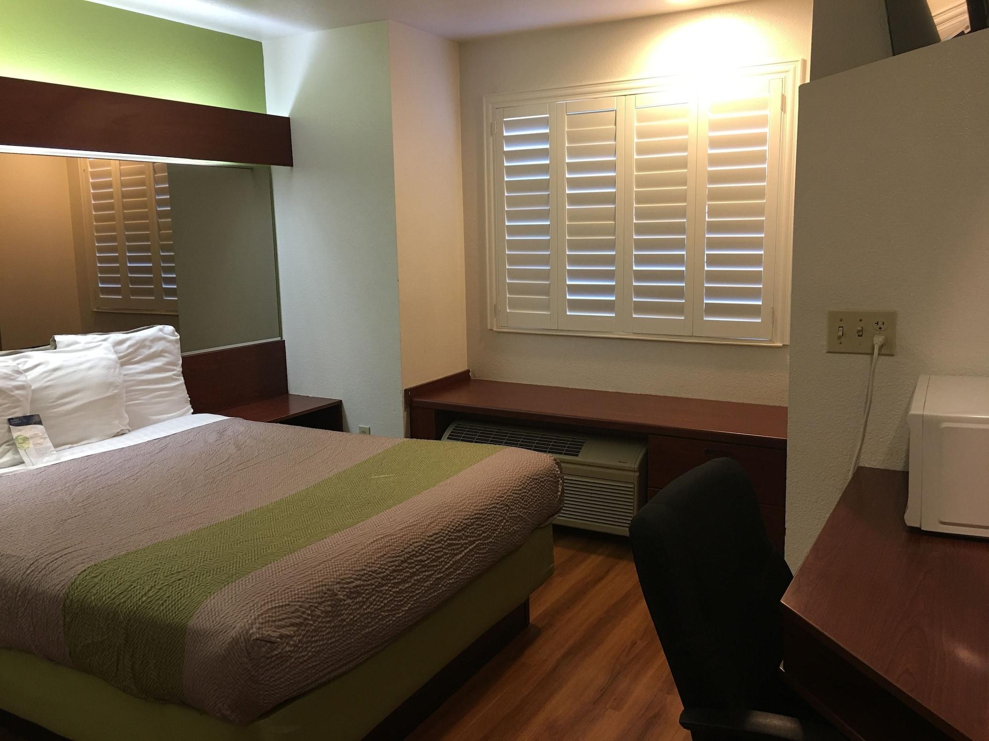 Motel 6-Dixon, Ca Ngoại thất bức ảnh
