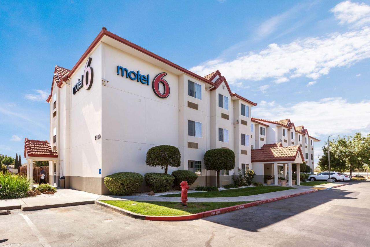 Motel 6-Dixon, Ca Ngoại thất bức ảnh