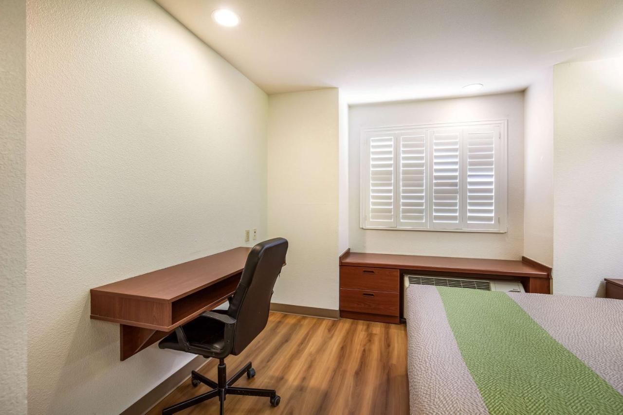 Motel 6-Dixon, Ca Ngoại thất bức ảnh