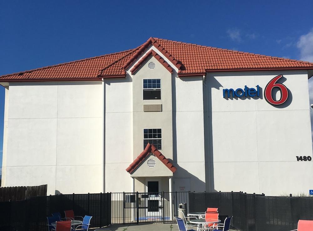 Motel 6-Dixon, Ca Ngoại thất bức ảnh