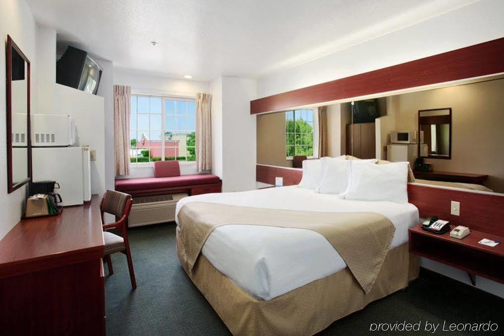 Motel 6-Dixon, Ca Ngoại thất bức ảnh